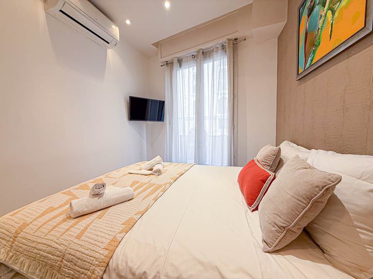 Apartment rental Cannes Angers_Croisette10