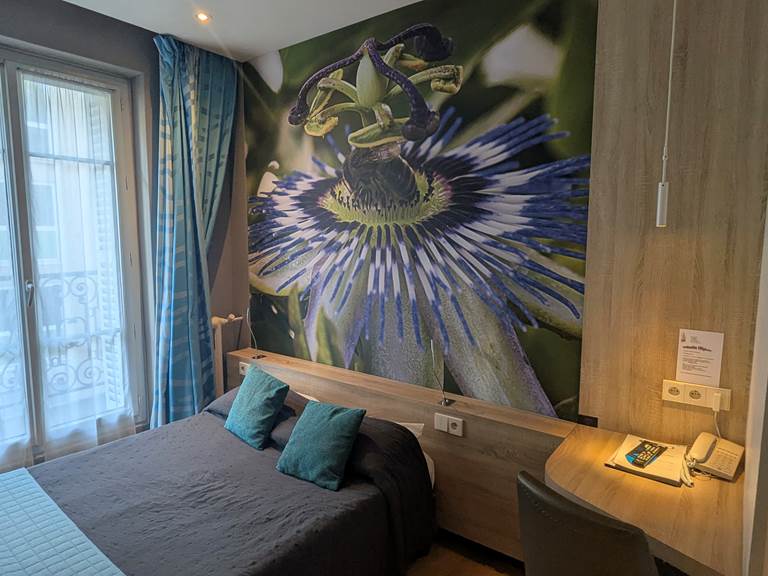 chambre double hotel jean bart pres jardin du luxembourg