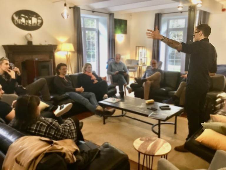 seminarie-training-vergadering-woonkamer-ecolodge