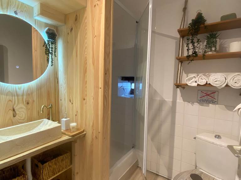 Salle de Bain LA SARRIETTE 2