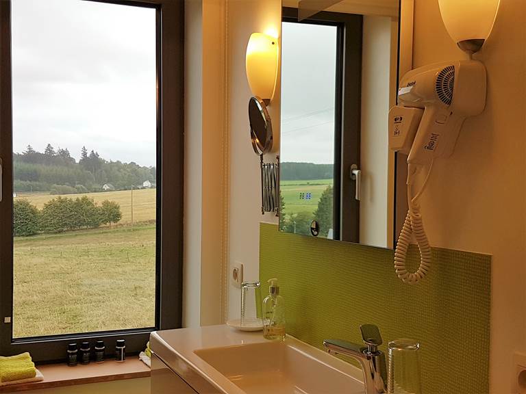 chabetaine  Aurore (2) salle de douche