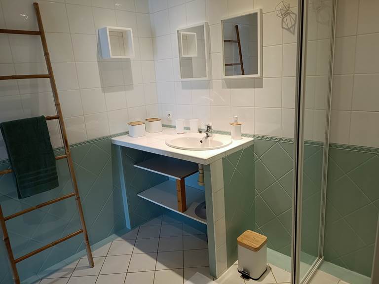 Gîtes, chambre d'hôtes et table d'hôtes gastronomique à Casteljaloux Lot et Garonne, piscine, jacuzzi et spa