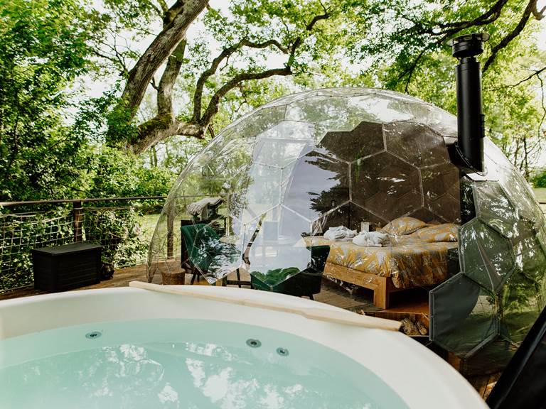 Le bain nordique et le Dôme