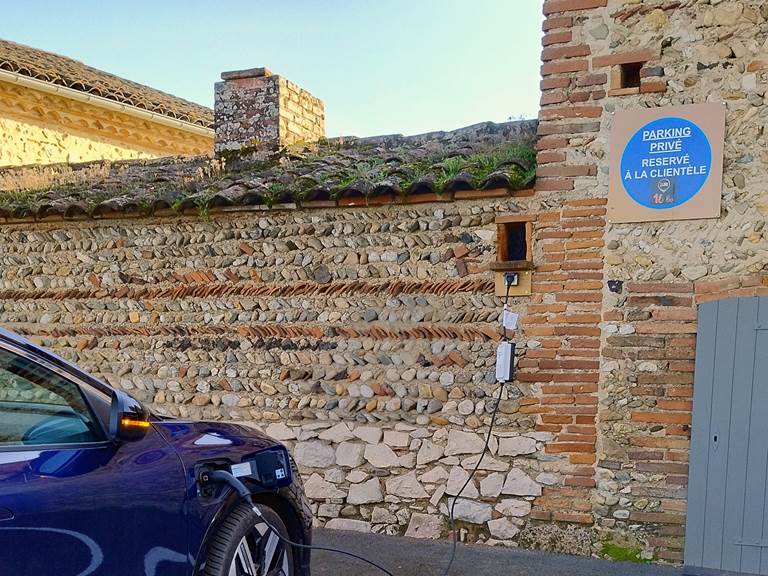 Borne de recharge voiture électrique