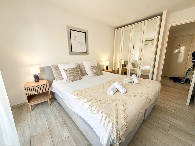 CANNES PROPERTIES RENTALS ACCOMODATION8