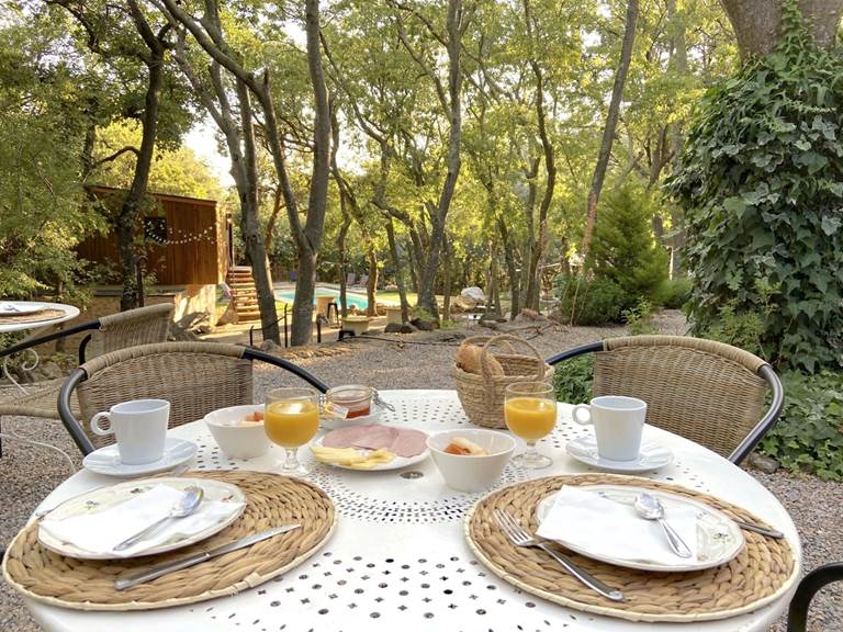 chambres-hotes-piscine-pyrenees-orientales