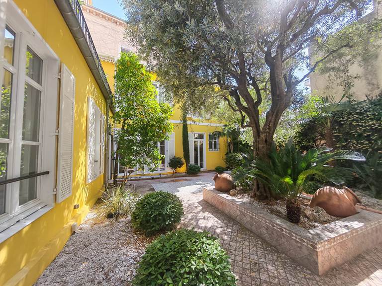 Villa 5