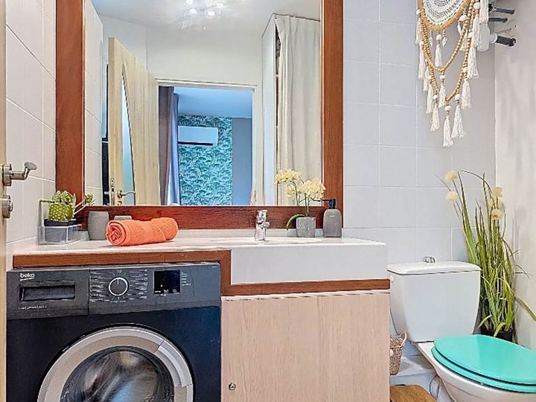 df7671f3-e0fd-4f74-9489-a29506fa40fb