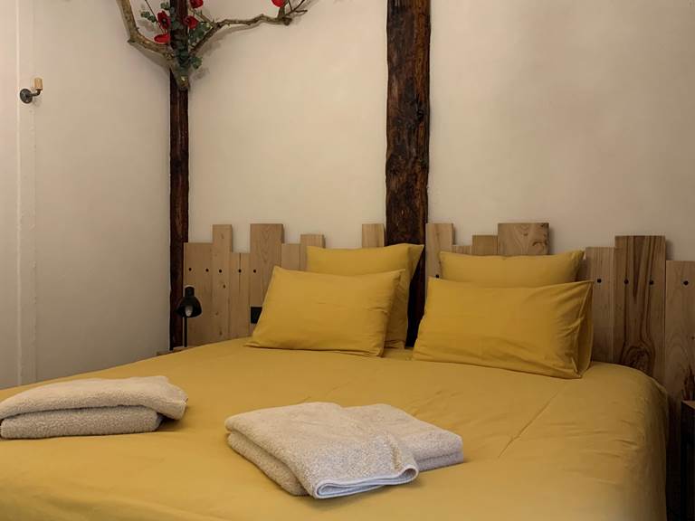 CHAMBRE (2) GITE PRUNE ET NOISETTE