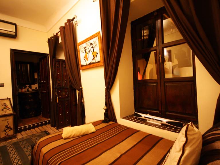 De Luxe Accommodations with a Double Bed