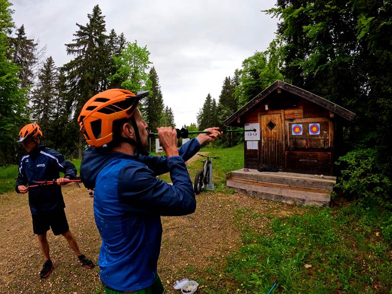 Activité montagne pour un groupe EVG à Annecy