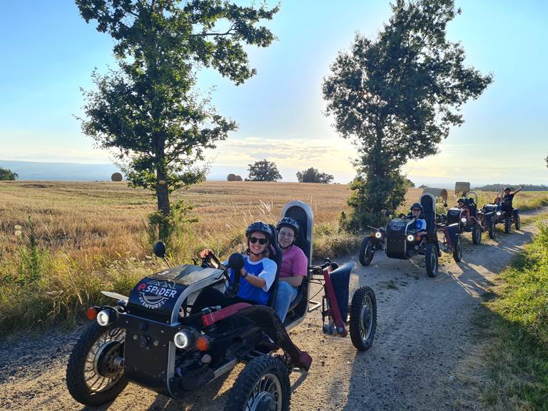 swincar vue sur la plaine des hauteur de saint galmier. Après un chemin technique on garde le sourire
