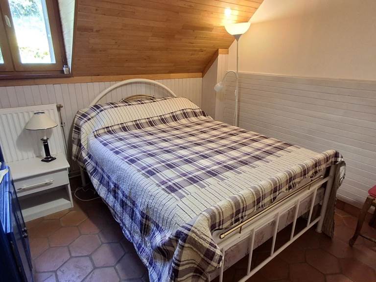 petite chambre, lit 140