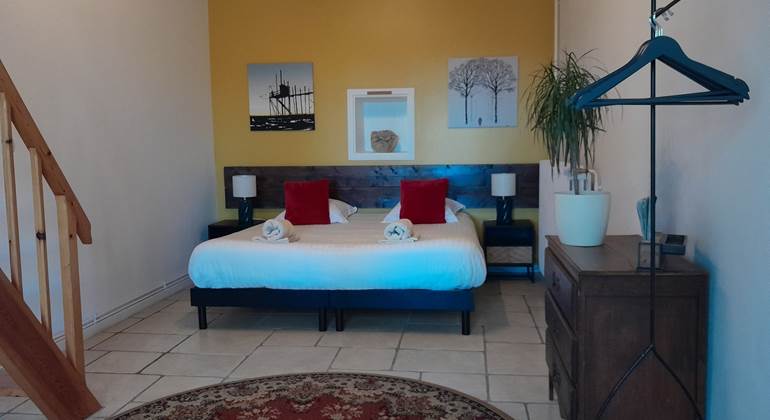 Domaine_Pelouaille_Chambre Dahlia vue 1