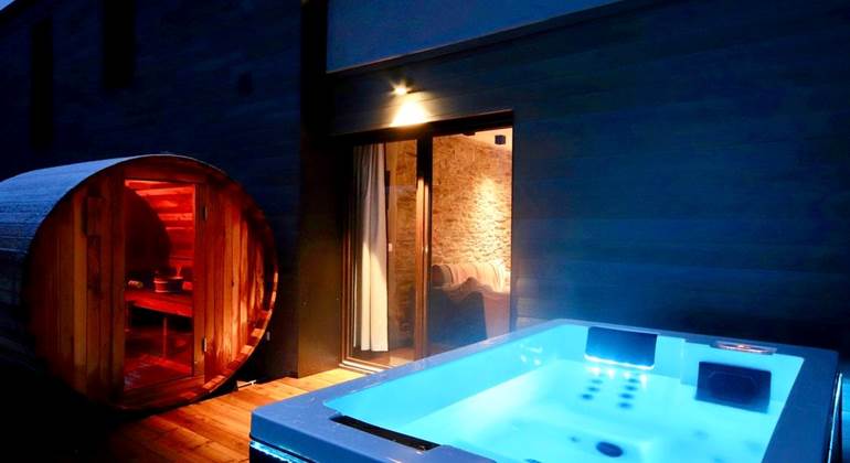 2cosy1 jacuzzi sauna