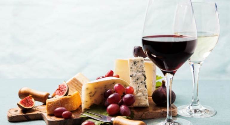 Paarungsverkostung - Wein und Käse