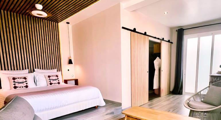 La Villa des Cannes Suite SARKARA 007