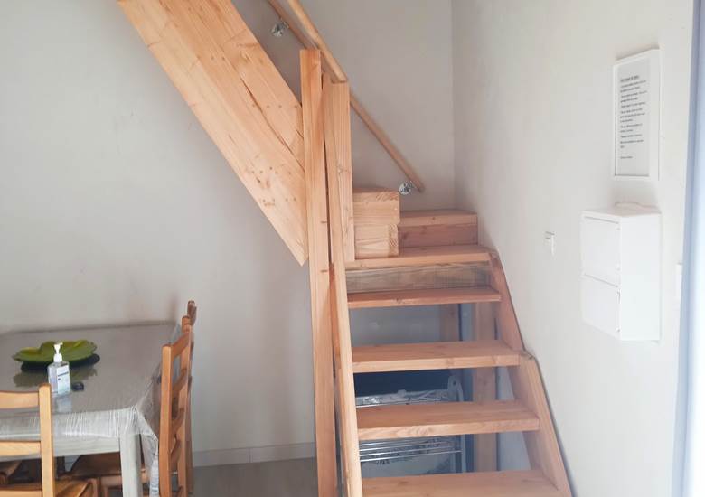 escalier gite 1