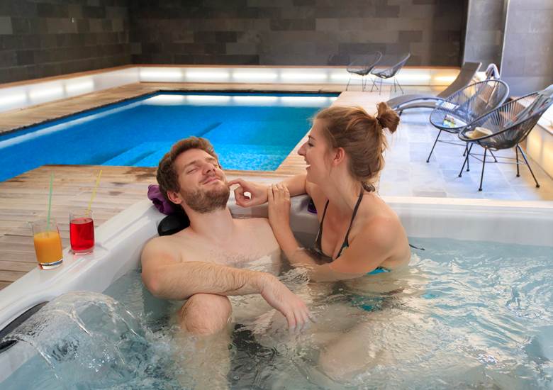 Relaxation avec piscine et SPA
