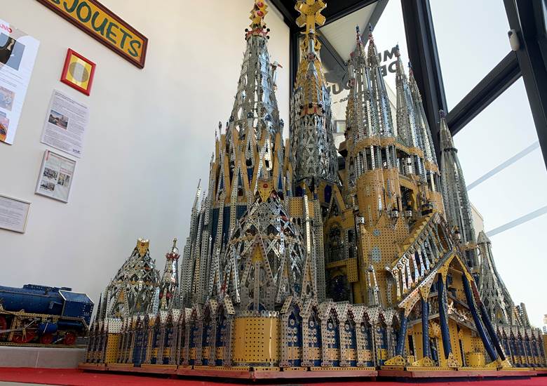 MdJ - Meccano Sagrada familia 20260421