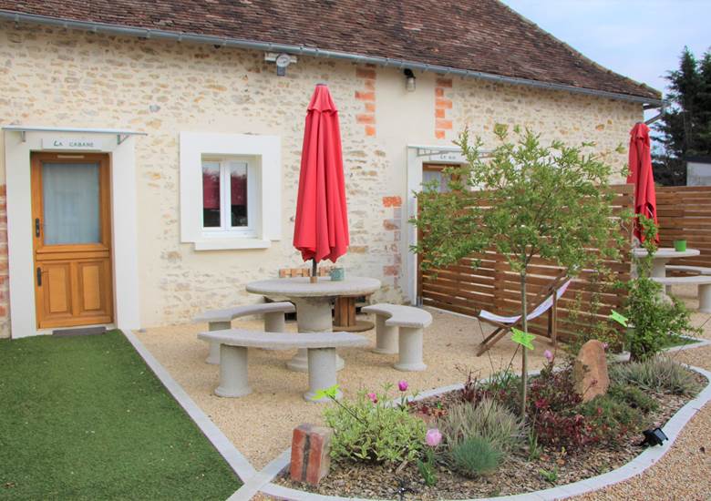 gite_de_groupe_terrasse_cabane