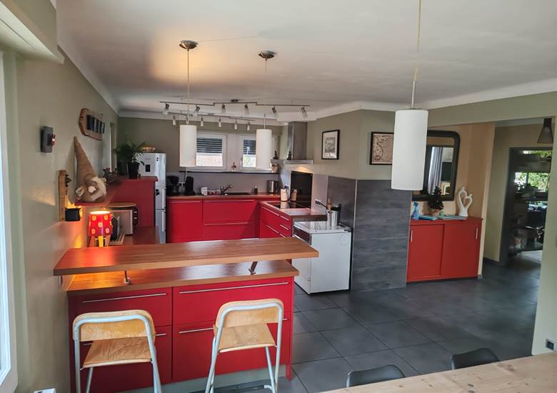 IMG-20251128-WA0008