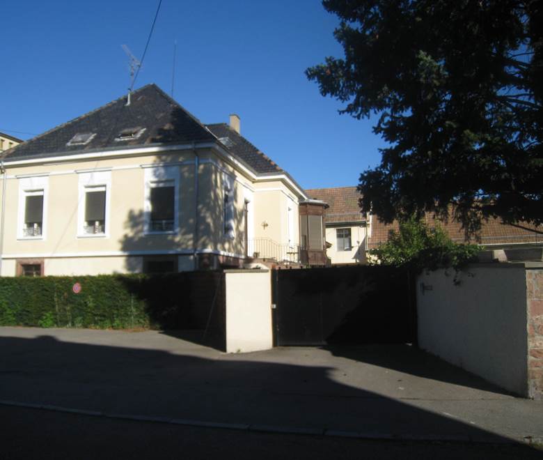 maison 12 r abbé Braun 007