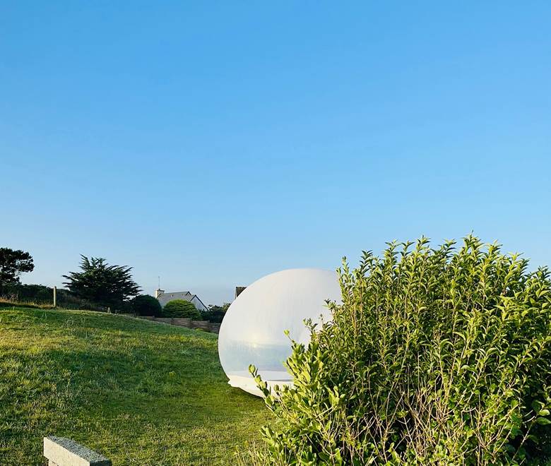 Vivez une expérience insolite dans une bulle en Bretagne