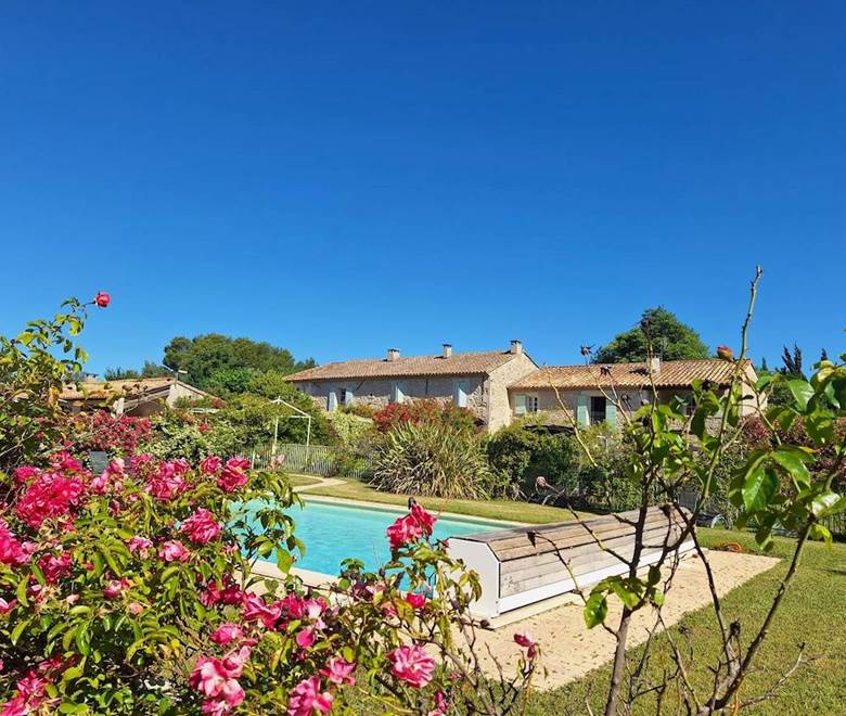 mas-des-figues-piscine-rosiers