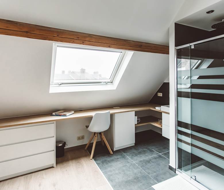 301 CHAMBRE SUPERIEUR -DOUCHE