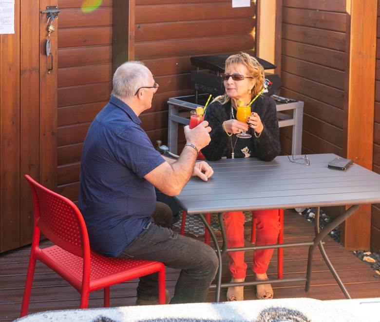 Bungalow Premium avec jacuzzi privé les Bungalows des Makes