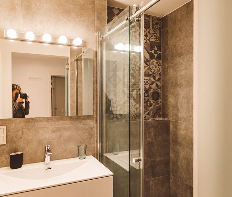 306 STUDIO DELUXE AVEC CUISINE SALLE DE BAIN