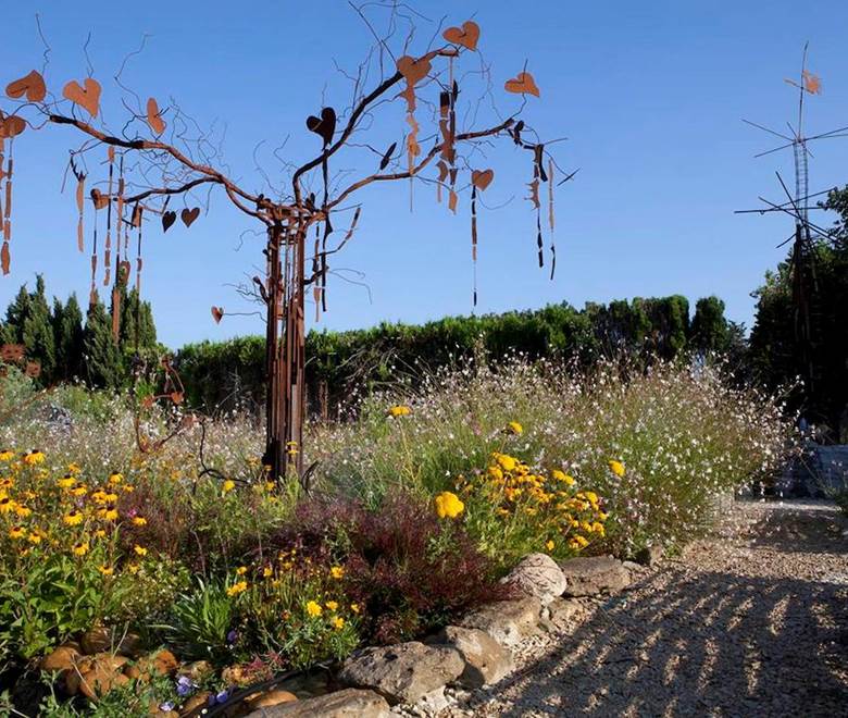 jardin artistique coeurs