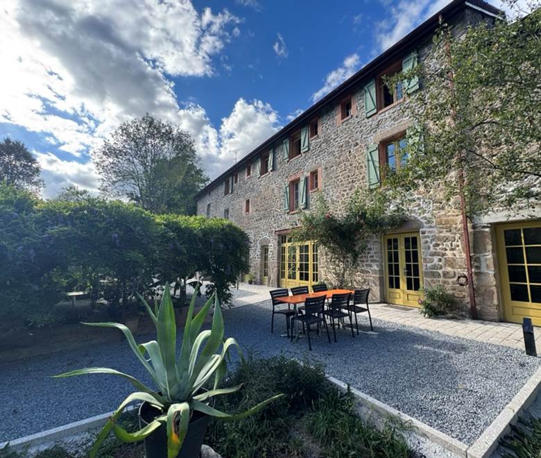 O Moulin du Fieux - Glycine sur la terrasse