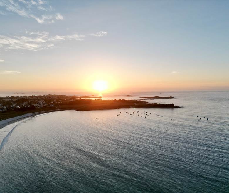 Magnifique coucher de soleil en Bretagne depuis le gîte