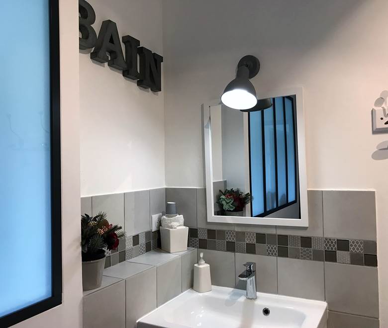 Le Mas Mellou : Salle de Bain Chambre Mont Ventoux