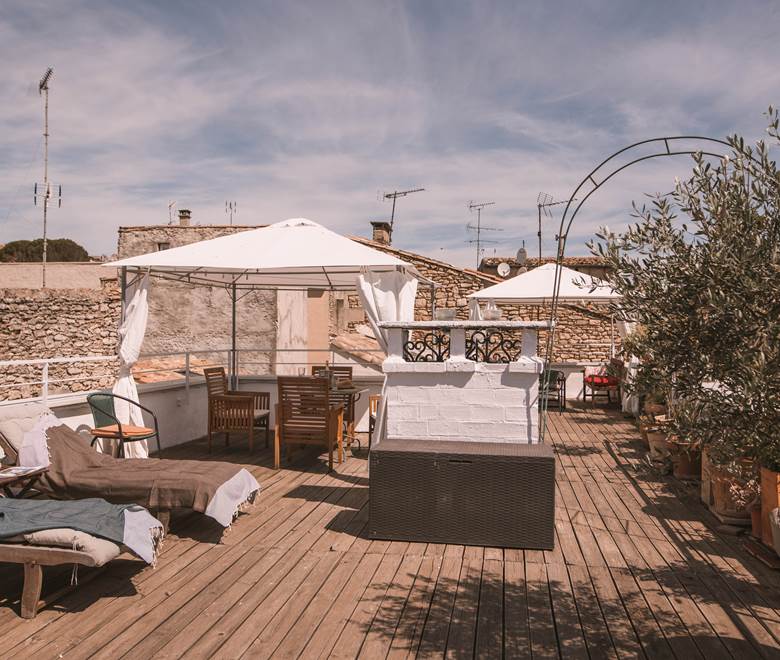 Sun deck with lounge chairs