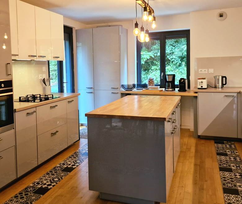 cuisineéquipée/repasenfamille/repasentreamis