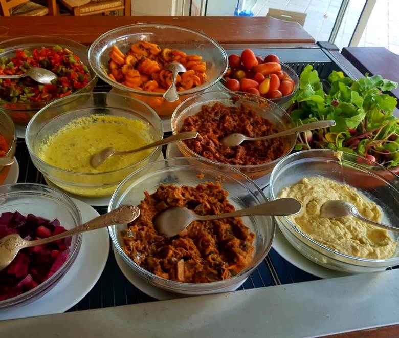 plats au brunch du mas des figues