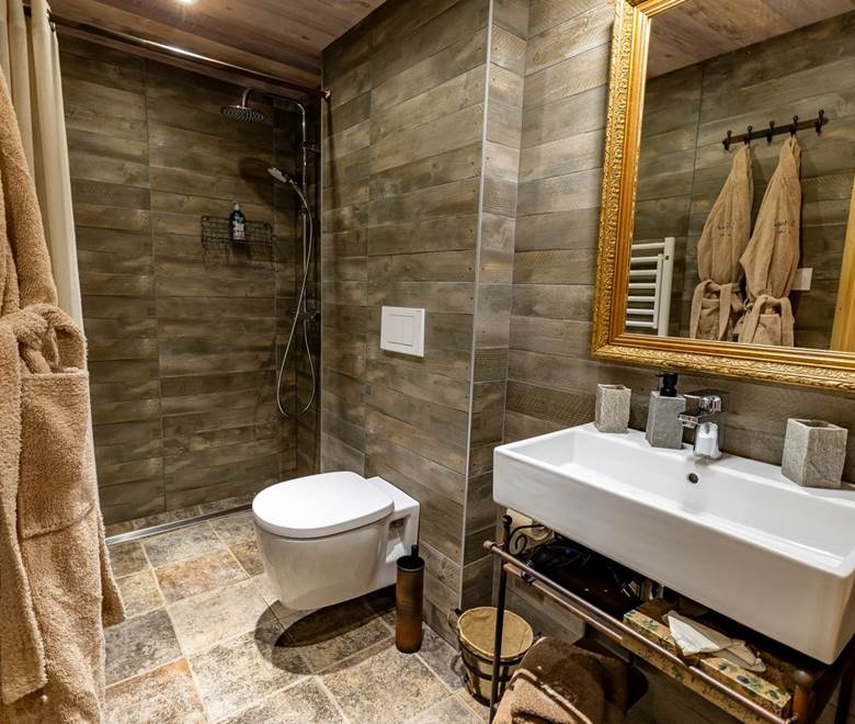 La sdb : Thème la chèvrerie