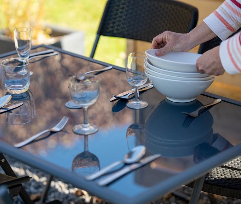 table cosy extérieur