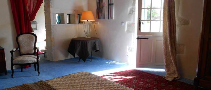 La Chambre Eté Côté Cour en annexe de la Maison des Chênes