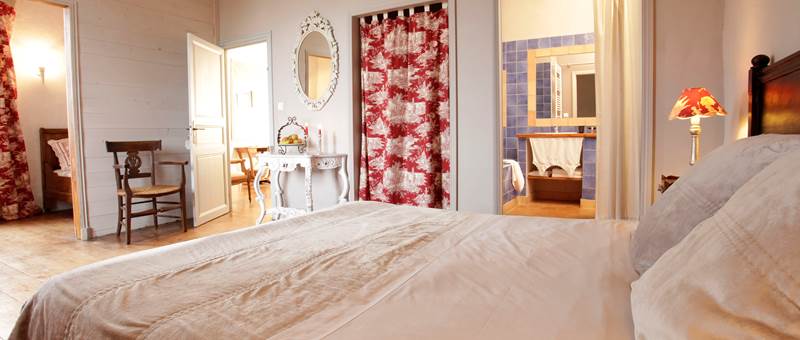 La Suite familiale Pavillon, lumière et espace au Premier étage du Logis