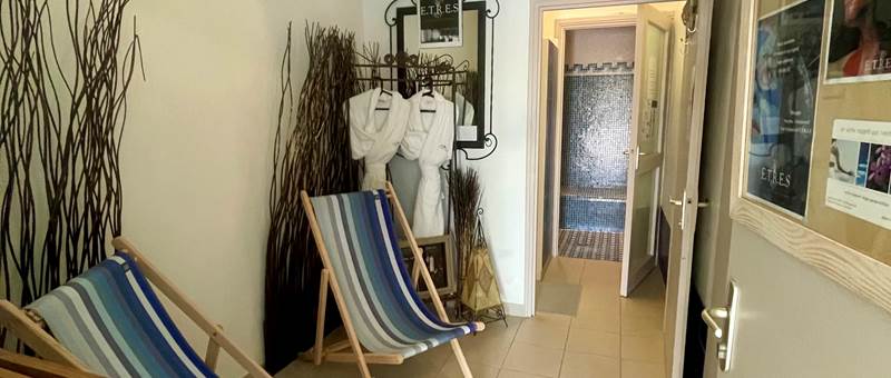 Cabine de soin ou soin en chambre