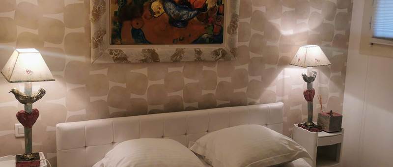 chambre CROISETTE   grd lit Patio