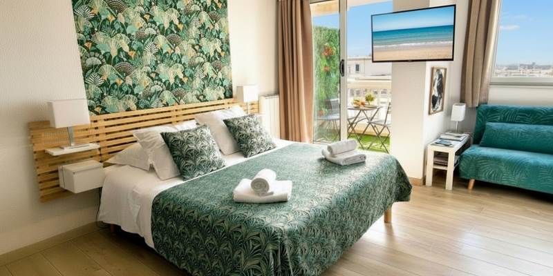 1 OCEAN 7 Chambre Salon lumineux-presta