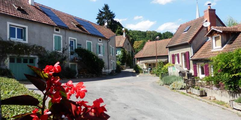 Vue de notre maison et du gite-special-offer