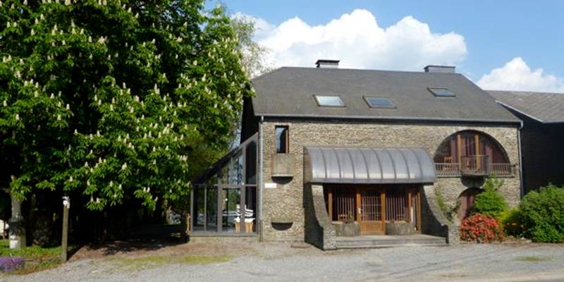 1.0.1. Extérieur - la façade-special-offer