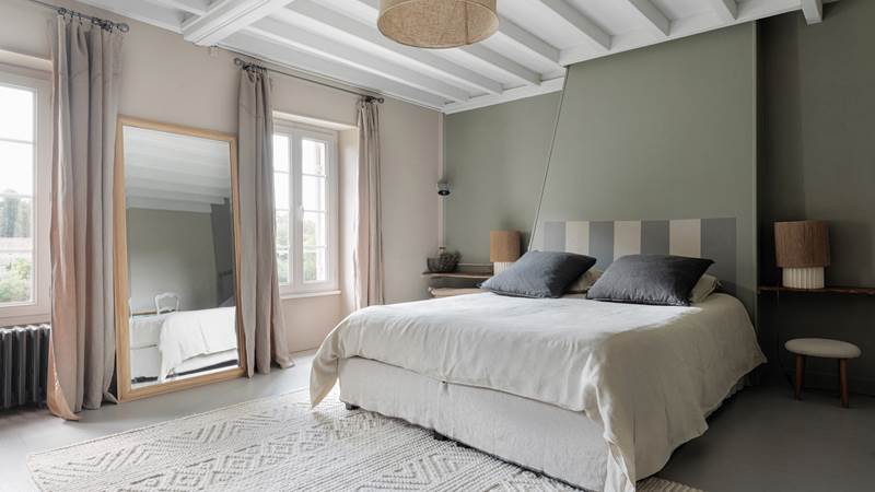 chambre spacieuse et lumineuse orientation sud