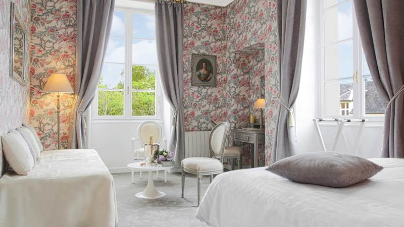 Chambre Pivoine château 3 de 2 à 4 personnes - 1er étage